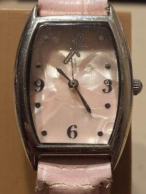 🦋10/$20🦋 Silver/Pink Pearl Leather Breast Cancer Awareness Women's Watch